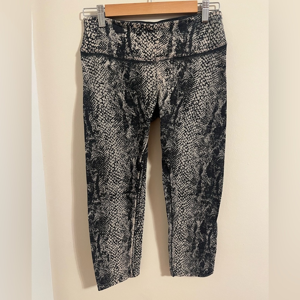 Hard Tail Black and Cream Patterned Leggings